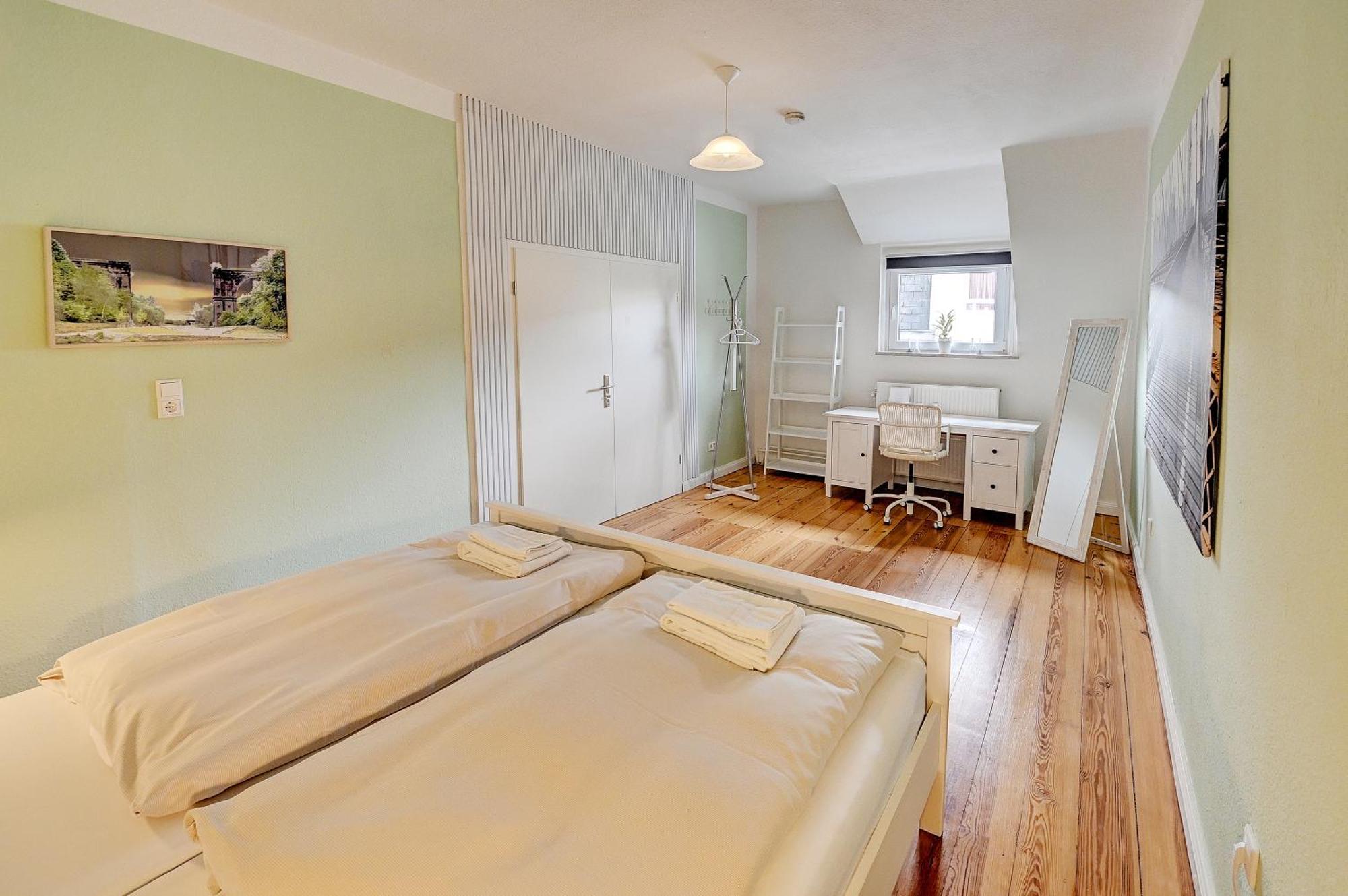 Mittendrin - Apartment Mit 2 Balkonen Sehr Zentral Фленсбург Экстерьер фото